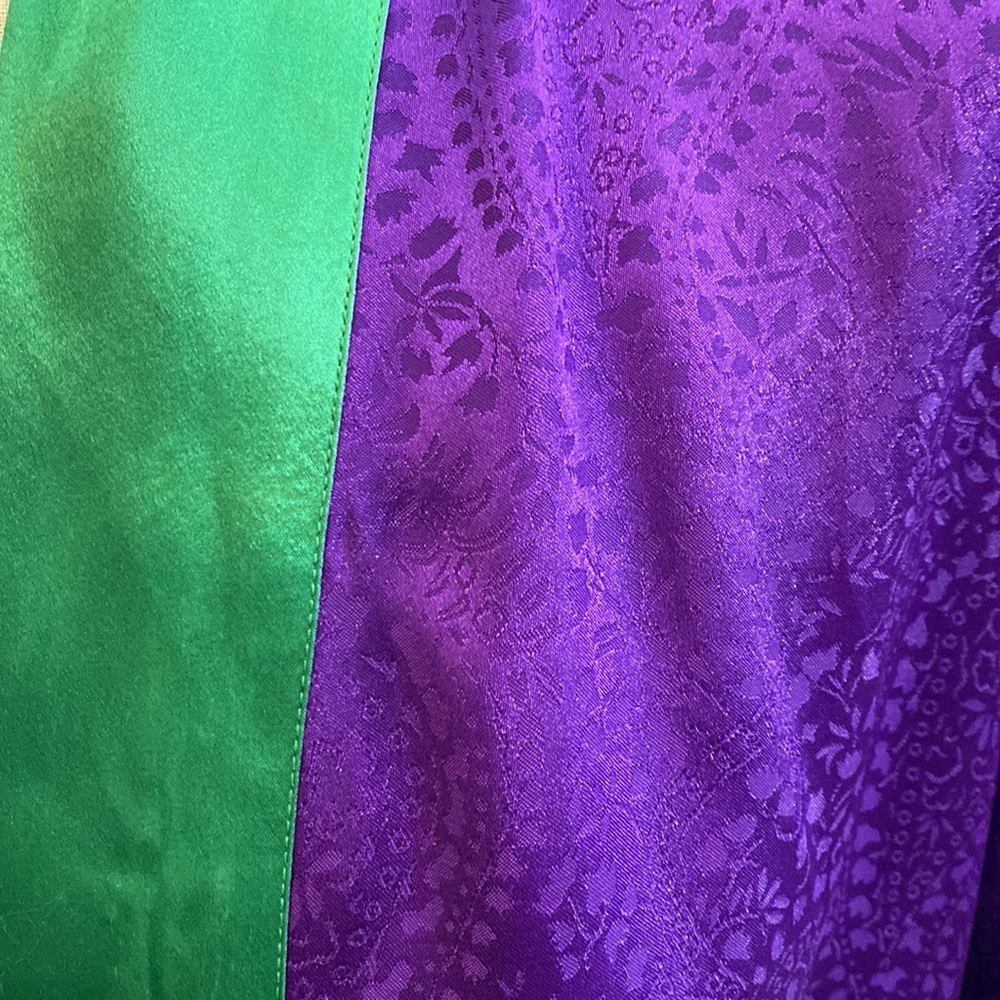 Victoria Secret Vintage Gold Label Purple and Green Robe - Picture 4 of 12
